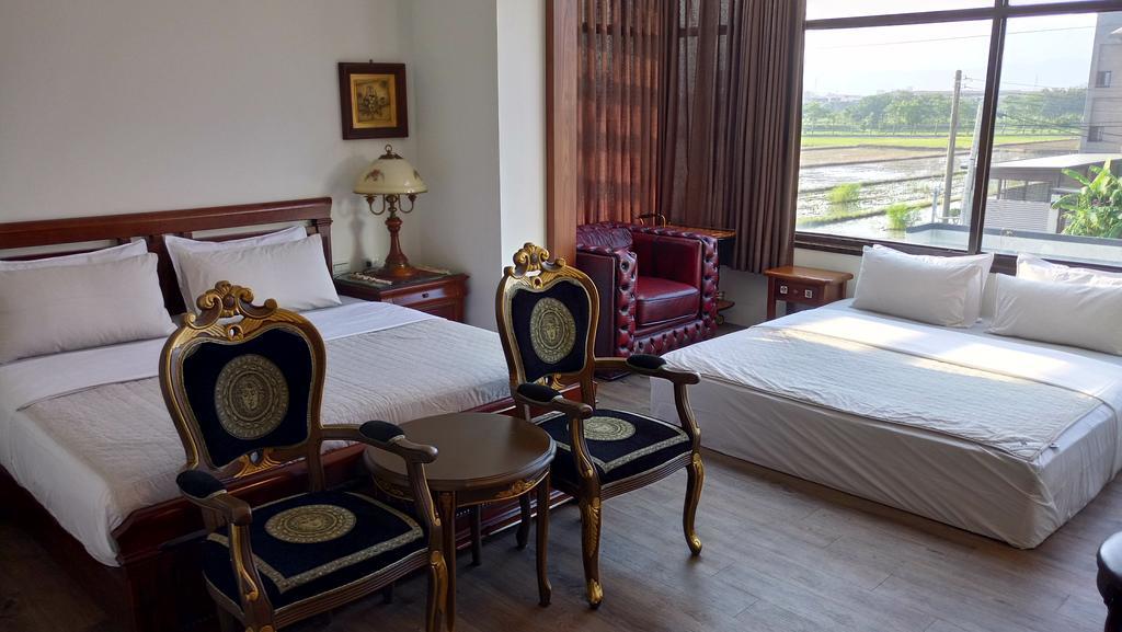 סאנשינג Tata House B&B מראה חיצוני תמונה